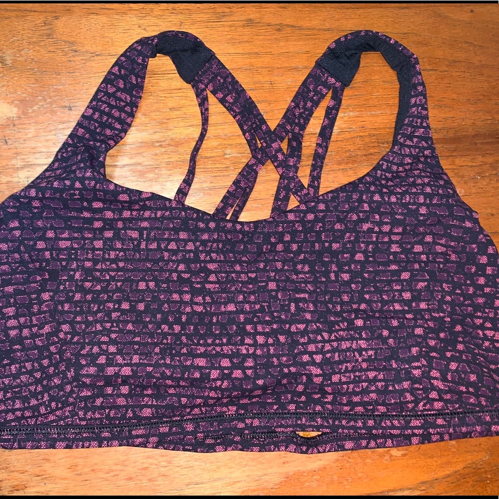 Lululemon free to be wild bra